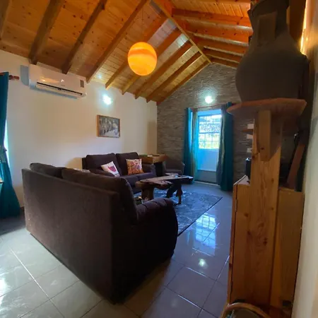 Adega Baia Do Canto Al 1398 Vakantiehuis