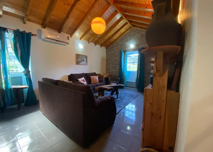 Adega Baia Do Canto Al 1398 בית נופש