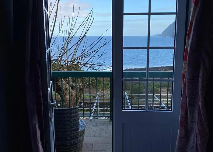 Adega Baia Do Canto Al 1398